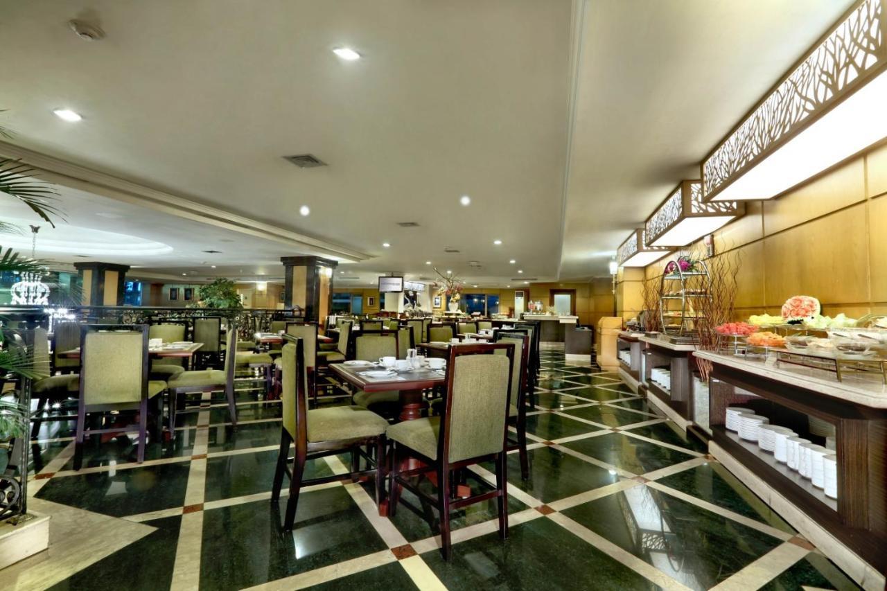 Aston Tropicana Hotel Bandung Exterior foto